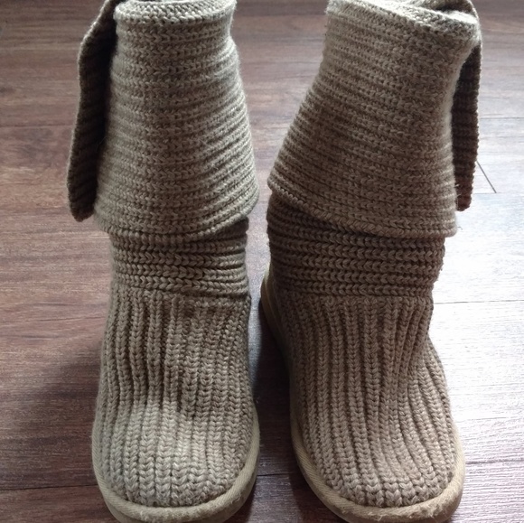 Ugg Boots - Picture 4 of 4